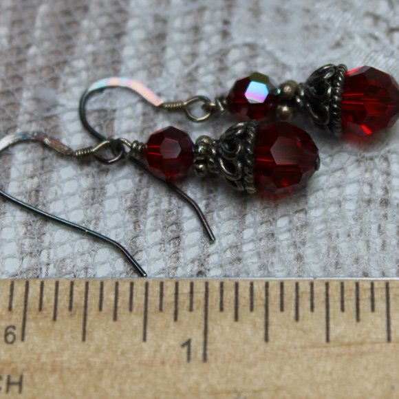 Vintage Red Glacier Swarovski Crystal Dangle Earrings - Picture 3 of 3